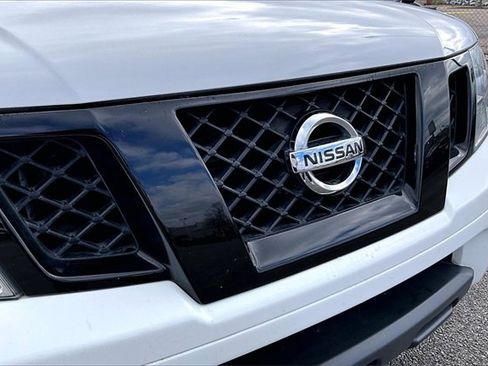 Used 2018 Nissan Frontier SV w/ Value Truck Package image 31