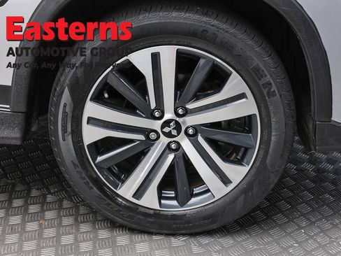 Used 2021 Mitsubishi Outlander Sport ES FWD image 30