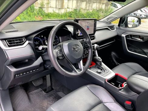 Used 2024 Toyota RAV4 TRD Off-Road AWD/4WD image 8