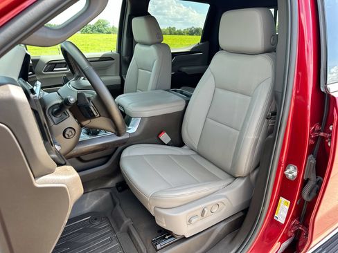 Used 2024 GMC Sierra 1500 SLT w/ SLT Premium Package AWD/4WD image 11