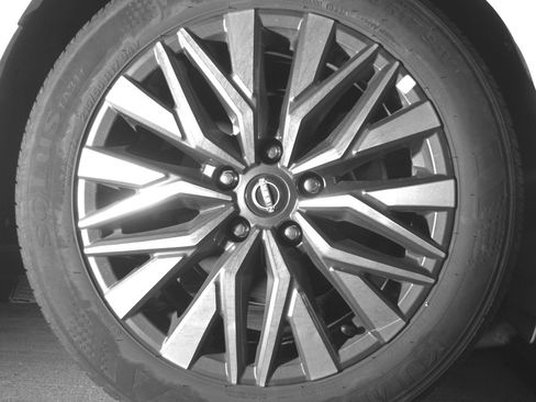 Used 2025 Nissan Altima 2.5 SV FWD image 15