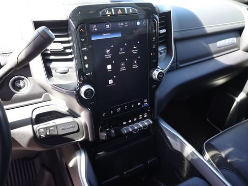 Used 2023 RAM 3500 Laramie AWD/4WD image 15