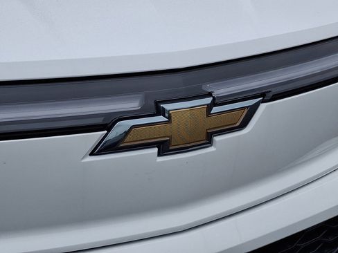 New 2026 Chevrolet Silverado EV LT image 4