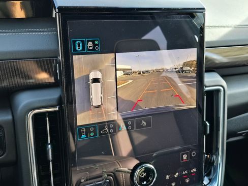 New 2026 GMC Yukon XL Elevation w/ Elevation Premium Package AWD/4WD image 23