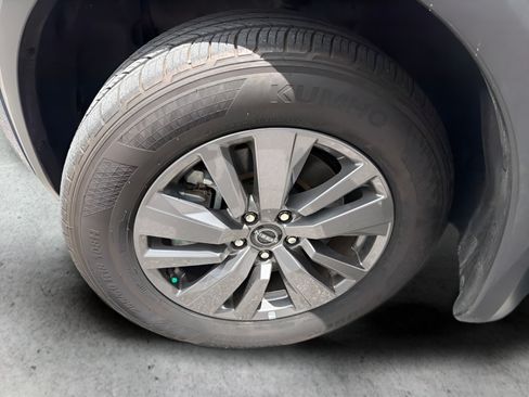 Certified 2024 Nissan Pathfinder SV FWD image 72