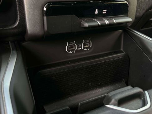 Used 2021 RAM 1500 Big Horn AWD/4WD image 10