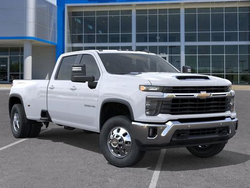 New 2026 Chevrolet Silverado 3500 LT w/ All Star Edition AWD/4WD image 8