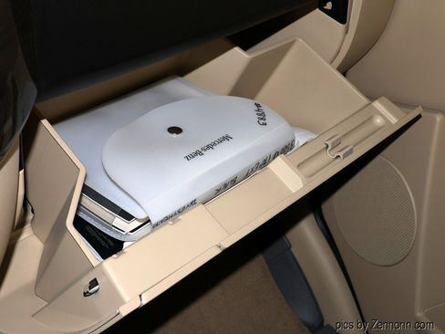 Used 2018 Mercedes-Benz Sprinter 3500 image 23