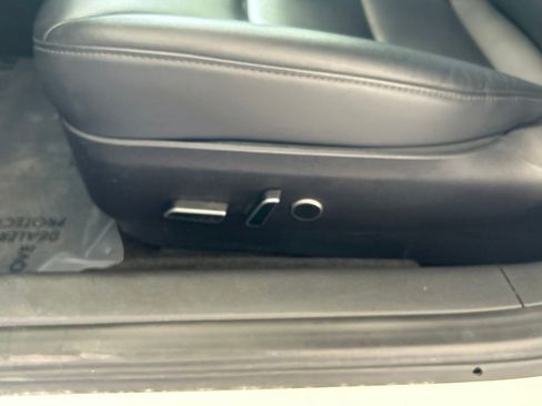 Used 2023 Tesla Model 3 Standard Range RWD image 37