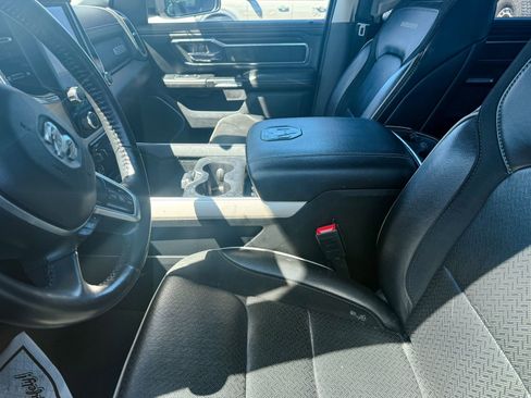 Used 2022 RAM 1500 Laramie AWD/4WD image 9