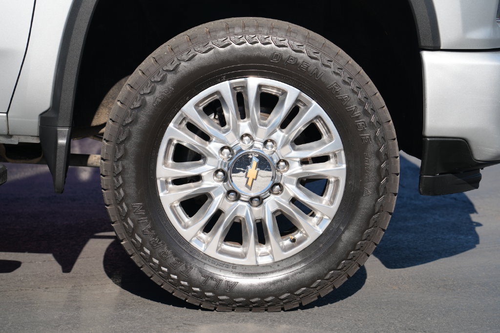 Used 2022 Chevrolet Silverado 2500 High Country AWD/4WD image 7