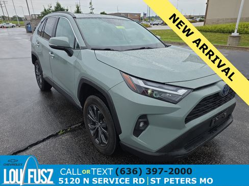 Used 2022 Toyota RAV4 XLE Premium AWD/4WD image 1