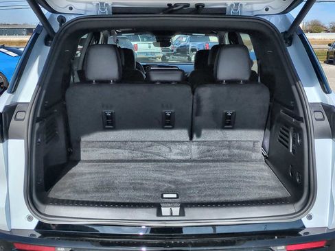 Used 2026 Chevrolet Traverse High Country image 27