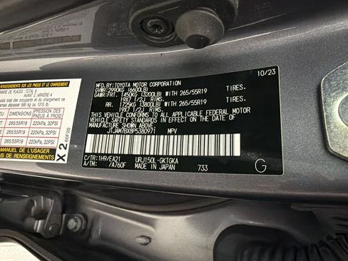 Certified 2023 Lexus GX 460 Premium w/ Accessory Package AWD/4WD image 31