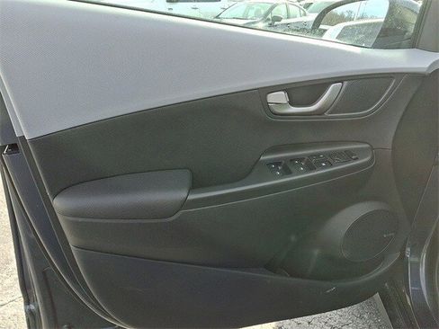 Certified 2021 Hyundai Kona Limited w/ Cargo Package image 12