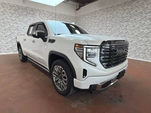 Used 2024 GMC Sierra 1500 Denali Ultimate AWD/4WD image 9