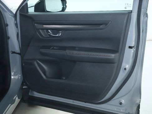 Used 2026 Honda CR-V TrailSport image 34