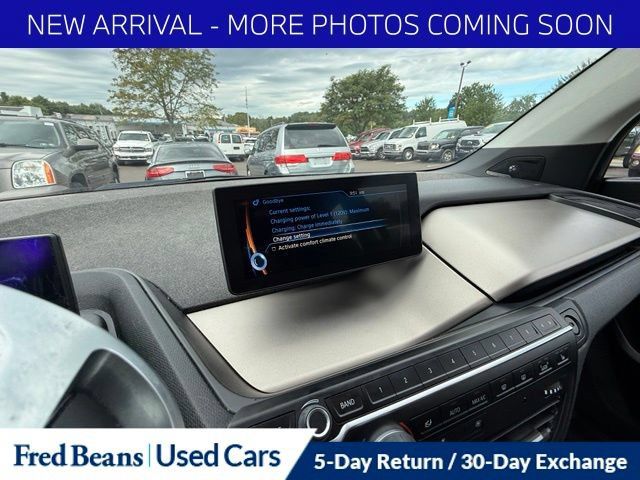 Used 2017 BMW i3 w/ Range Extender RWD image 11