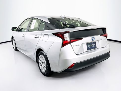 Used 2022 Toyota Prius LE image 5