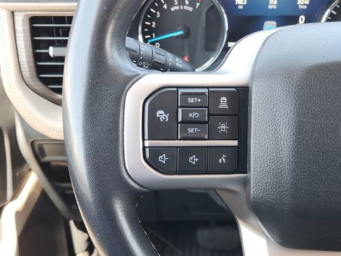 Used 2024 Ford Expedition Limited RWD image 30
