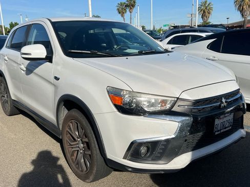 Used 2019 Mitsubishi Outlander Sport ES AWD/4WD image 3