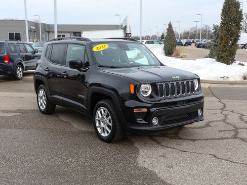 Used 2021 Jeep Renegade Latitude image 8