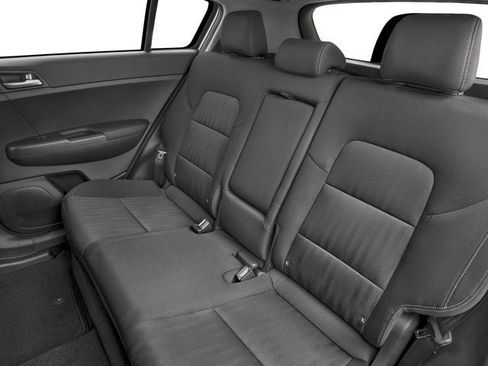 Used 2017 Kia Sportage LX image 17