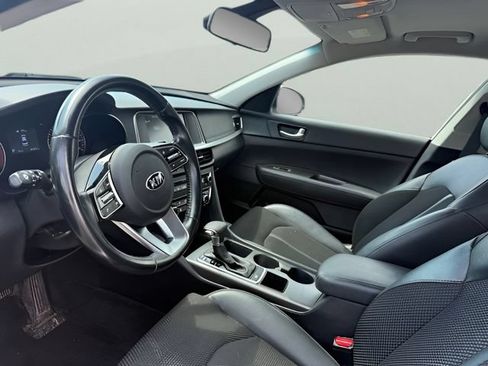Used 2020 Kia Optima S FWD image 9