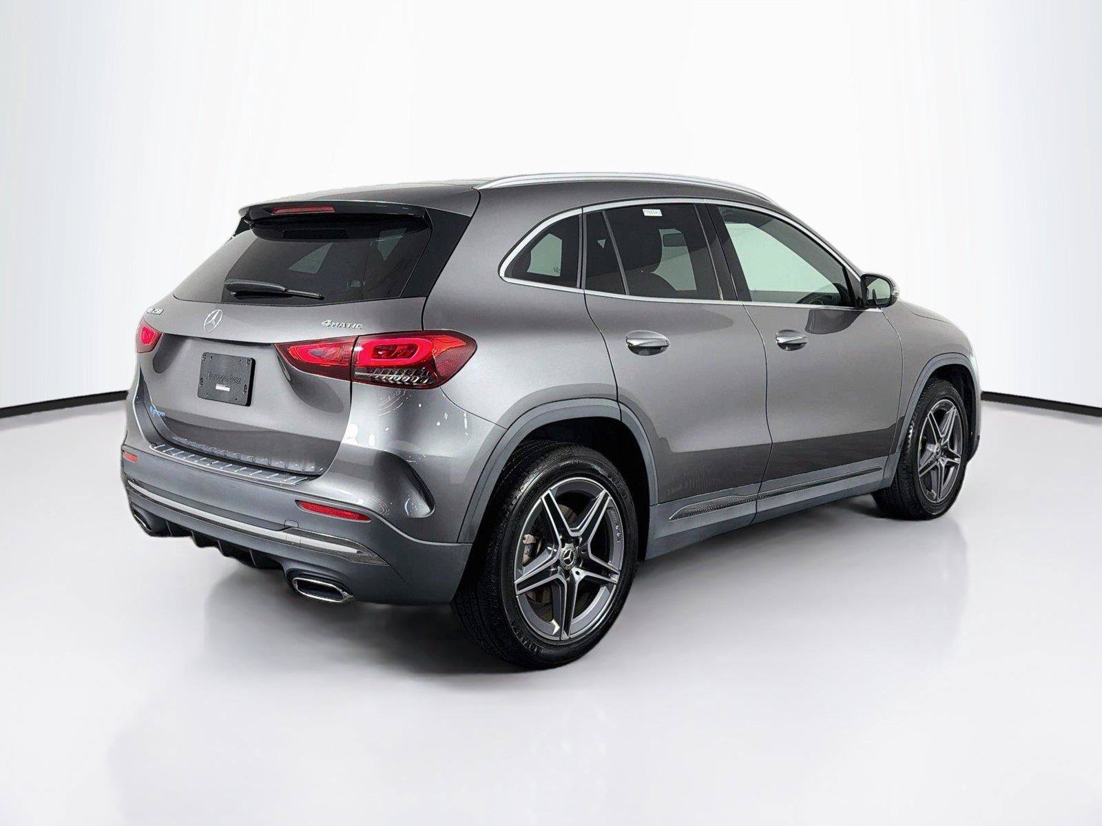 Used 2023 Mercedes-Benz GLA 250 4MATIC w/ AMG Line Exterior image 11