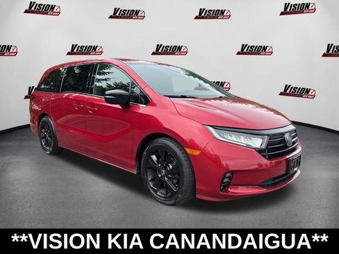 Used 2023 Honda Odyssey Sport image 3