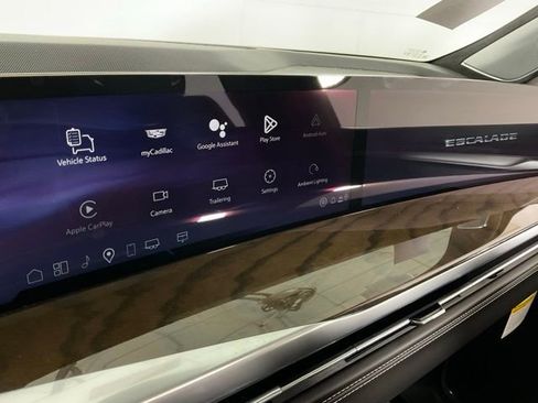 New 2026 Cadillac Escalade Platinum Sport w/ LPO, ONYX Package image 13