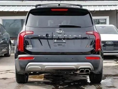 Used 2021 Kia Telluride S image 14