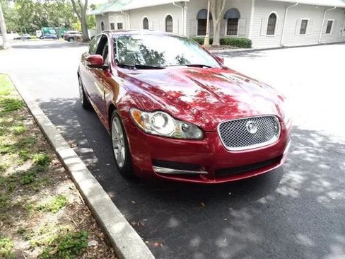 Used 2009 Jaguar XF Luxury image 5