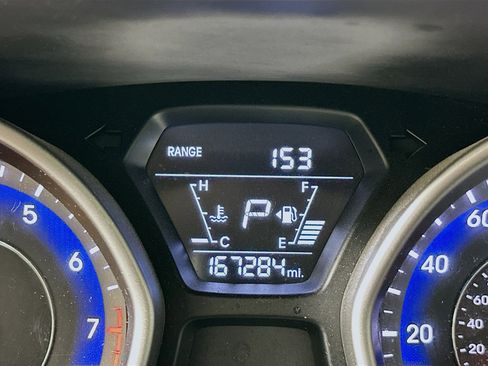 Used 2014 Hyundai Elantra Sport FWD image 19