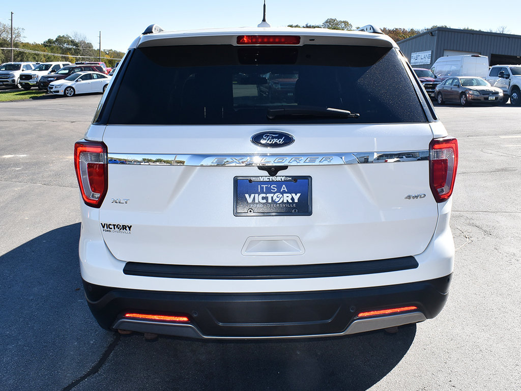 Used 2019 Ford Explorer XLT w/ Equipment Group 202A AWD/4WD image 27