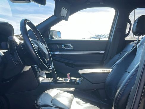 Used 2018 Ford Explorer Sport w/ Equipment Group 401A image 10