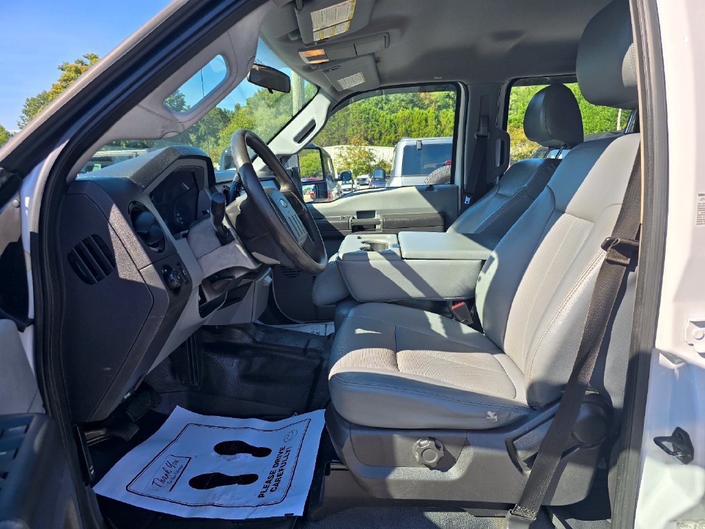 Used 2014 Ford F350 XL w/ Power Equipment Group AWD/4WD image 8
