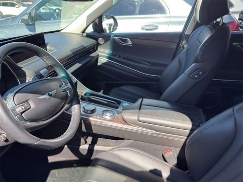 Used 2024 Genesis GV80 2.5T image 12