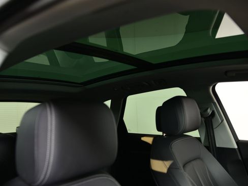 Certified 2023 Audi Q5 2.0T Premium w/ Convenience Package image 14