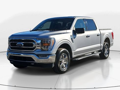 Used 2021 Ford F150 XLT w/ Equipment Group 302A High image 9