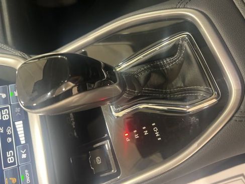 Certified 2023 Subaru Outback Premium image 13