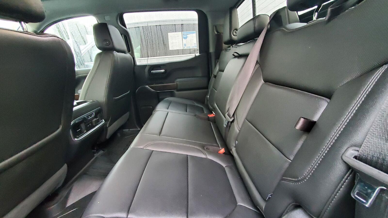 Used 2019 GMC Sierra 1500 SLT w/ SLT Premium Plus Package AWD/4WD image 5