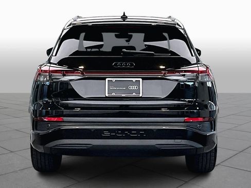 Used 2025 Audi Q4 e-tron Premium Plus w/ Premium Plus image 5