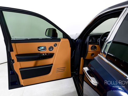 Certified 2020 Rolls-Royce Phantom Sedan image 11