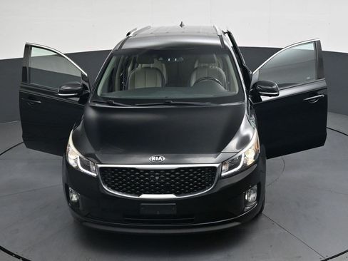 Used 2016 Kia Sedona SX FWD image 77