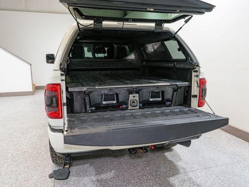 Used 2023 RAM 3500 Limited image 11