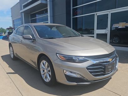 Used 2025 Chevrolet Malibu LT