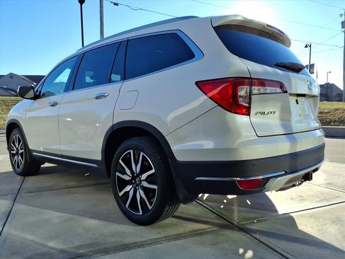 Used 2019 Honda Pilot Touring image 5
