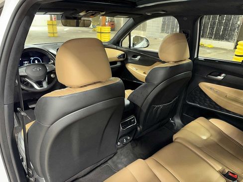 Used 2021 Hyundai Santa Fe Calligraphy image 30