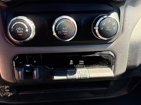 Used 2024 RAM 2500 Big Horn image 14